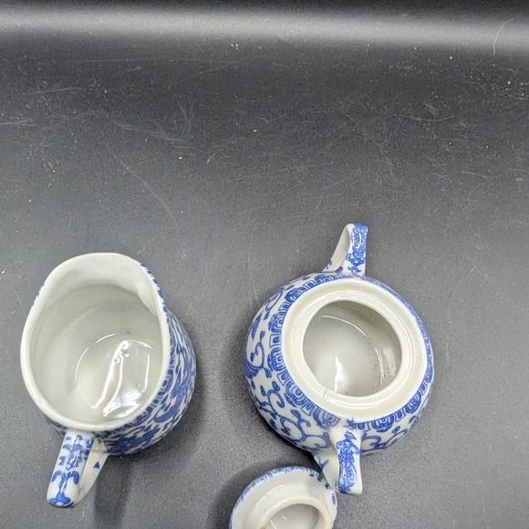 Vintage Phoenix Bird Flying Turkey Blue & White Covered Sugar & Creamer 3" - Picture 5 of 8